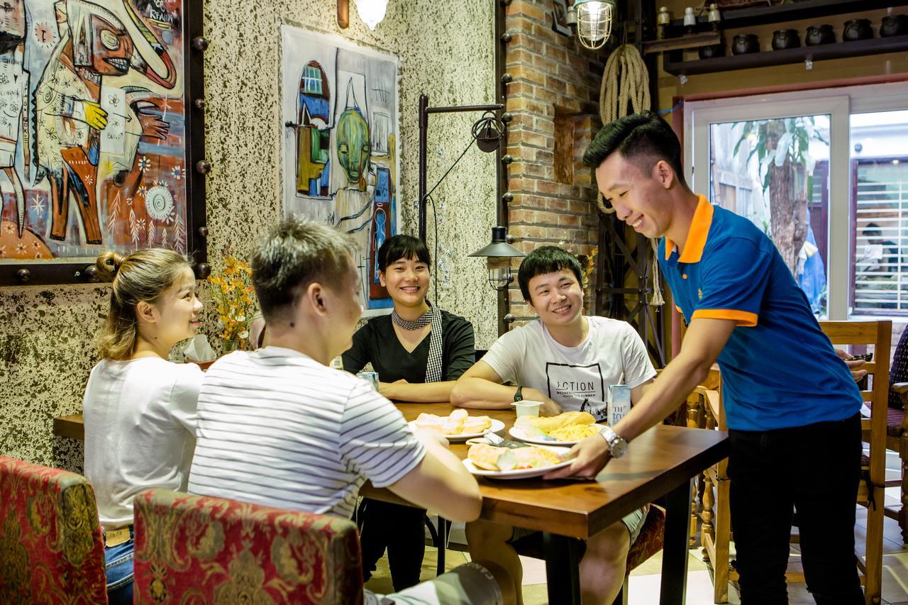Cheetah Hostel Hanoi Dış mekan fotoğraf