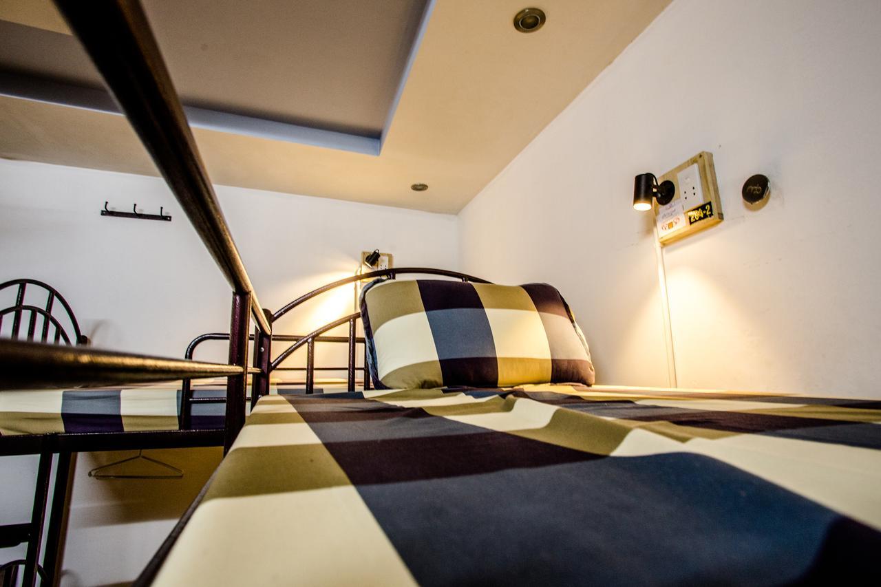 Cheetah Hostel Hanoi Dış mekan fotoğraf